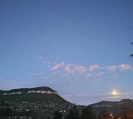 Avec Terrasse *
