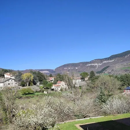 Avec Terrasse Millau