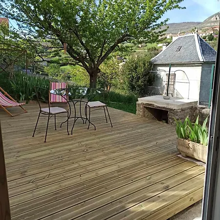 Avec Terrasse Apartamento